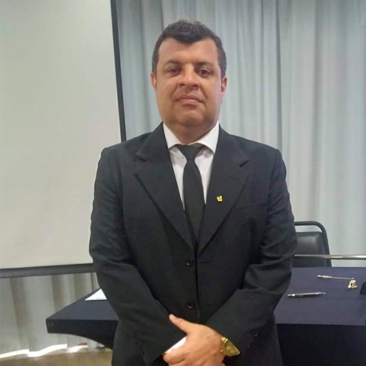 Maurício de Sá, fundador da Ordem Illuminati do Brasil